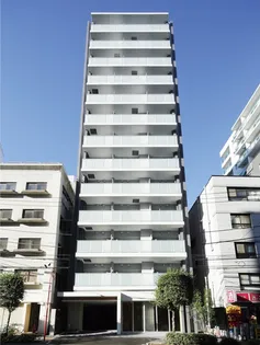 東京都新宿区岩戸町【マンション】の外観