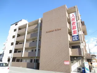 ラフェスタ二見【3階】の外観