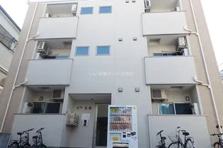 Y'S玉造の画像