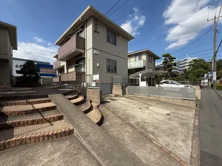 神奈川県藤沢市羽鳥5【一戸建】の外観