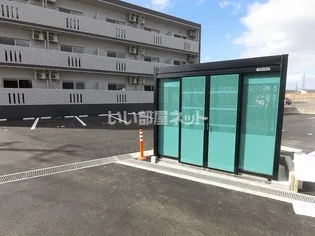 La Fenice【1階】の内装