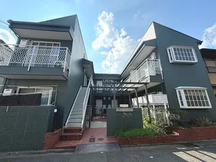 ハイツ白銀【1階】の外観