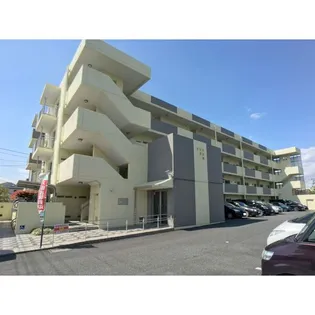 グランドゥール厚木【1階】の外観