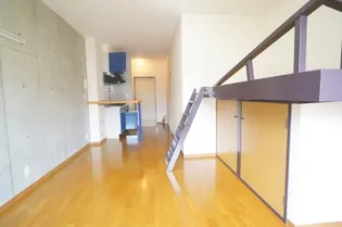 メゾンフェミニ富雄の画像