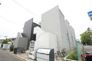 Courage【2階】の外観