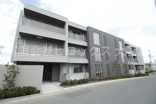 エルミタージュ クールの画像