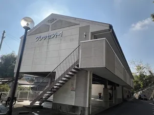 クレッセントIの画像