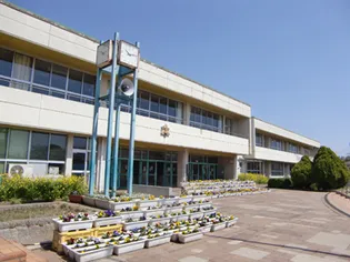 サンヒルズ松代【3階】の周辺