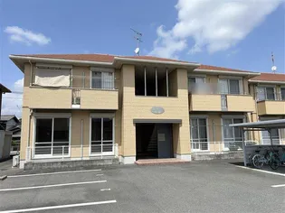 ガーデンクレス B棟【1階】の外観