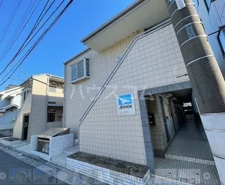 リーベル綾瀬A【2階】の外観