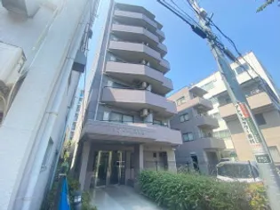 ヴァンベール青葉台【1階】の外観