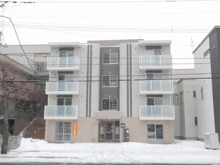 EATON RESIDENCE中の島の画像