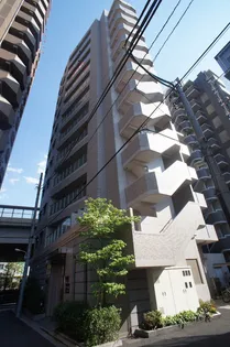 東京都渋谷区本町1【マンション】の外観