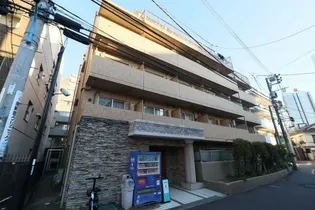 東京都新宿区西新宿4【マンション】の外観
