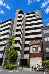 東京都北区王子本町2【マンション】の外観