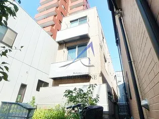 東京都江東区富岡1【マンション】の外観