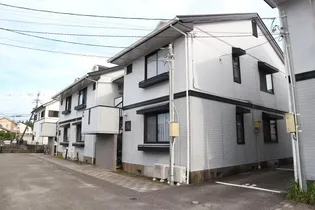 ファミール本郷【2階】の外観