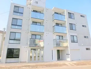 プラティーク平岸【1階】の外観