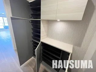 SERDINA(セルディーナ)【2階】の内装