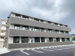 ラ フェリーチェTの画像