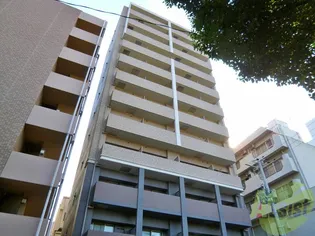 大阪府吹田市江坂町1【マンション】の外観