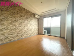 ヴィンテージ【2階】の居間