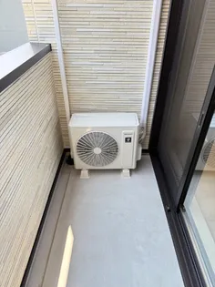 アン・リヴィール【1階】の内装