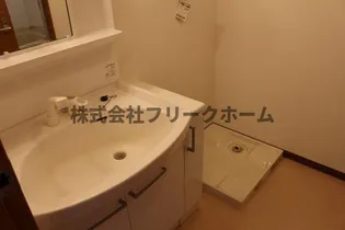 ホワイトステージ【2階】の内装