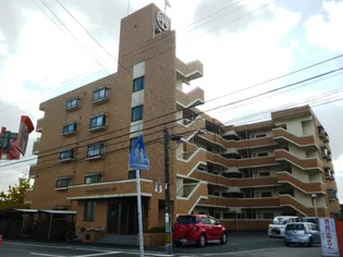 ロイヤルマンション第二小郡【2階】の外観