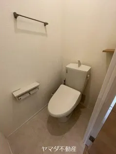 ウエストコートフェリーチェI【1階】の内装