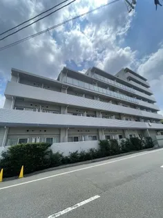 東京都中野区南台5【マンション】の外観