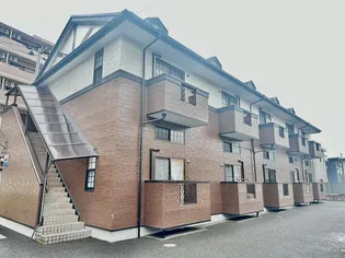 ツインフォレスト【2階】の外観