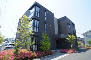 RASSURERの画像