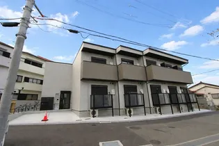 CHOU CHOU NAKAMIYA EASTの画像