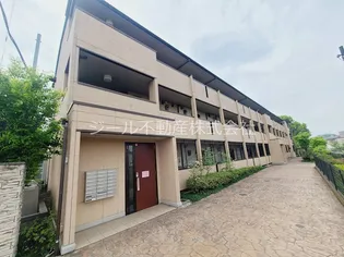 アンドミーワ【1階】の外観