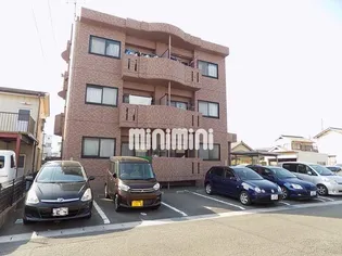 グランドゥール【1階】の外観