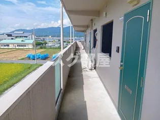 ラ・セゾン【3階】の地図