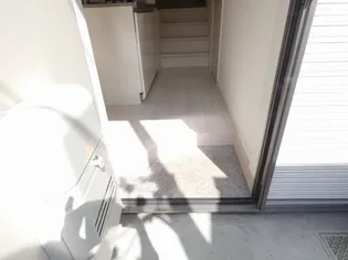 アネックス松重【1階】の玄関