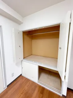 プレサント平和通II【1階】の内装