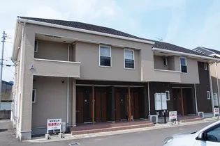 香川県三豊市詫間町詫間【アパート】の外観