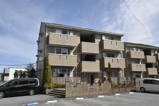 ロイヤルガーデン B棟の画像