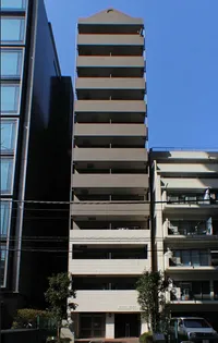 東京都港区元赤坂1【マンション】の外観