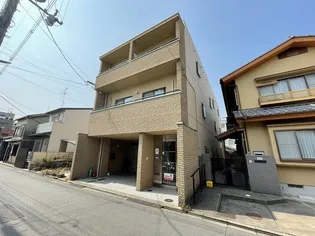 セジュールヤマナカ【3階】の外観