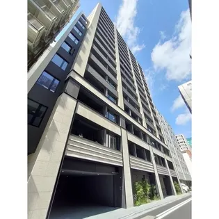 東京都千代田区内神田1【マンション】の外観