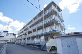 ビレッジハウス倉治の画像