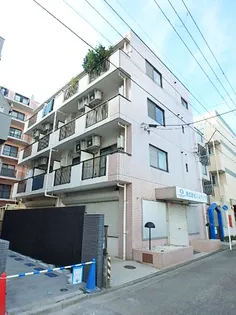 クラウンズビラの画像