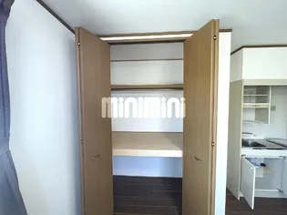 ヘブンスヒルズ【2階】の内装