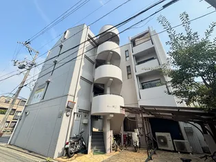 ドムス アシヤの画像