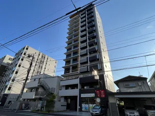 リバシィー浦和常盤【5階】の外観