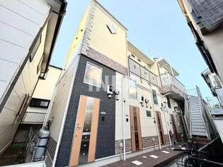 神奈川県横浜市中区石川町3【アパート】の外観